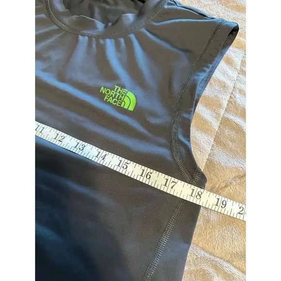 North Face Tank Men's Size Small Sleeveless Workout Active Muscle Shirt - Picture 7 of 7